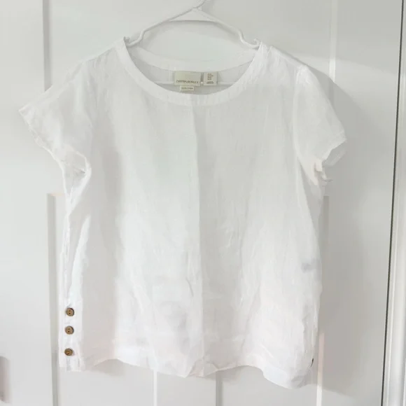 100% Linen Top with Side Buttons - Picture 5 of 6